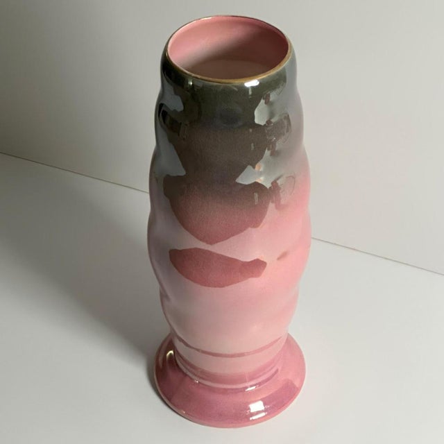 1930s Pink Lustre Ware Vase from Maling Pottery, England, 1930s For Sale - Image 5 of 11