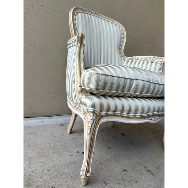 Vintage French Louis XV Style Striped Silk Bergère Chair With Matching Pillow For Sale - Image 10 of 16