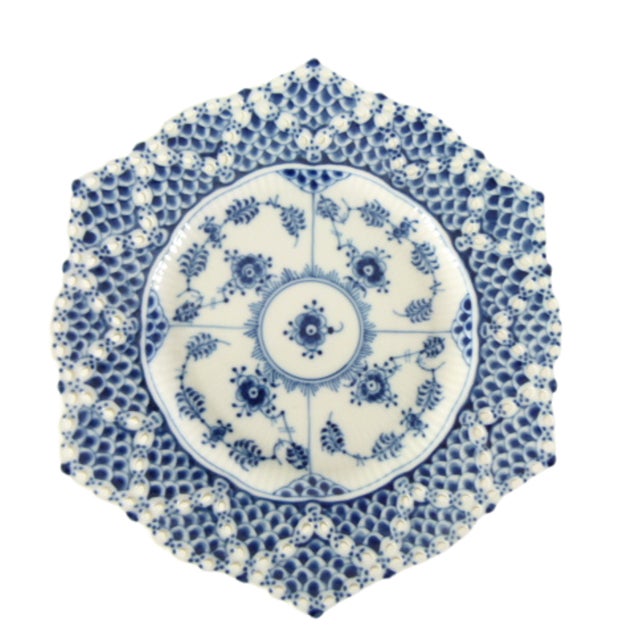 Royal Copenhagan Vintage Royal Copenhagen Blue Fluted Double Full Lace Hexagonal Plate No. 1094 First Quality 1975 to 1979 For Sale - Image 4 of 11