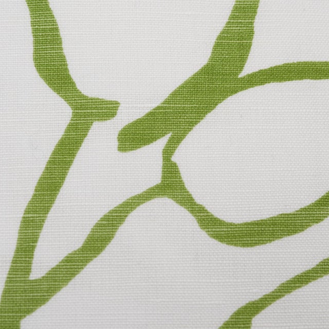 This pillow features Solandra Vine with a knife edge finish. A fresh take on a botanical, this fabric captures the simple,...