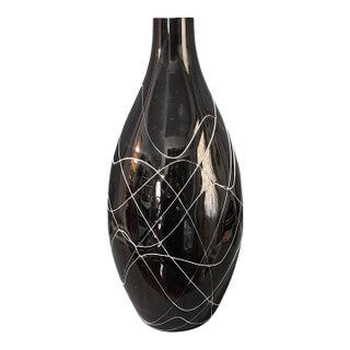 Mid Century Modern Art Glass Black & White Drip String Pattern Vase 19'' For Sale