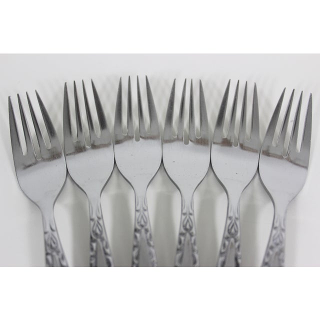 Metal 1960’s Mid Century ModernVenetia Dinner Fork Stainless Steel Oneida Community Matching - Set of 6 For Sale - Image 7 of 11
