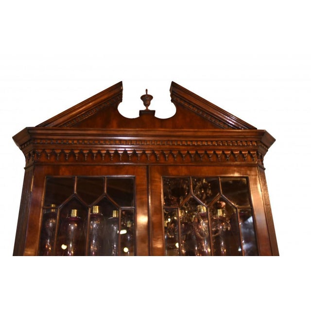 Victorian Corner Cabinet in Glazed Mahogany For Sale - Image 3 of 12