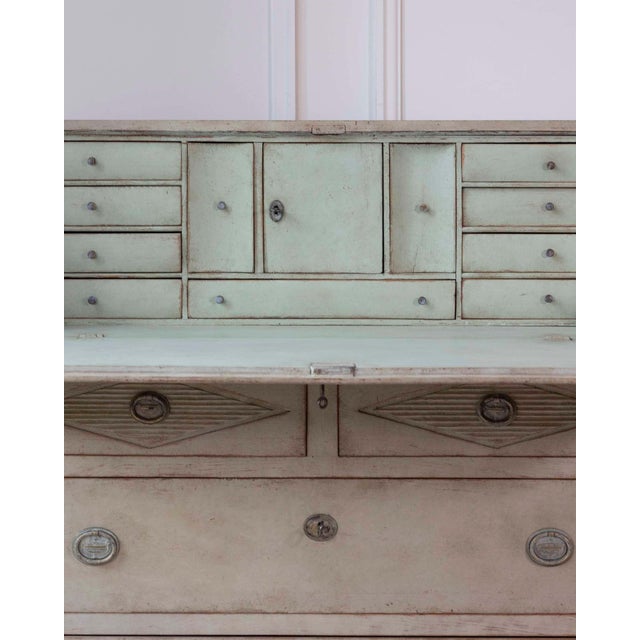 Swedish Gustavian Slant-Front Secretary in Original Cream Paint, 19th Century For Sale - Image 10 of 15