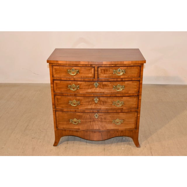 English Edwardian Small English Chest, C. 1920 For Sale - Image 3 of 7