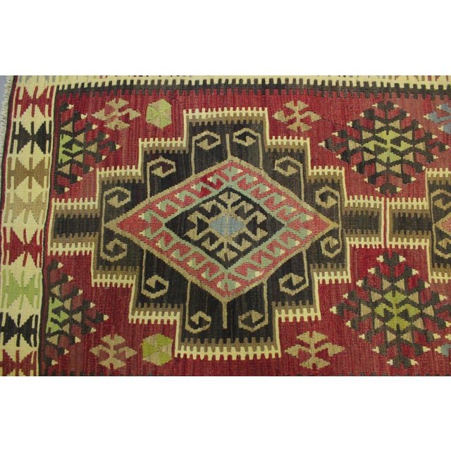 1960s Rustic Style Cappadocia Handmade Anatolian Geometric Wool Turkish Kilim Rug For Sale In Sacramento - Image 6 of 11