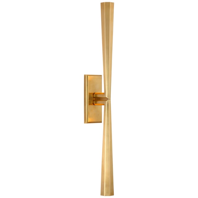 Modern Thomas O'Brien for Visual Comfort Signature Galahad Linear Sconce in Hand-Rubbed Antique Brass For Sale - Image 3 of 8