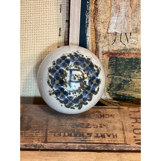 1970s 1970s Vintage Handmade Mid Century Modern Style Paper Weight Sculpture With Floral Motif For Sale - Image 5 of 8