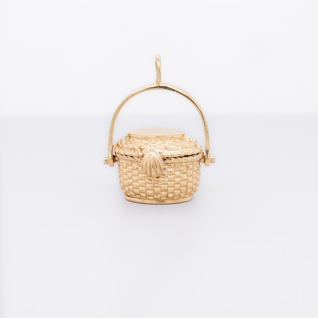 Vintage 14k Gold Figural Open Nantucket Basket Charm For Sale - Image 10 of 18