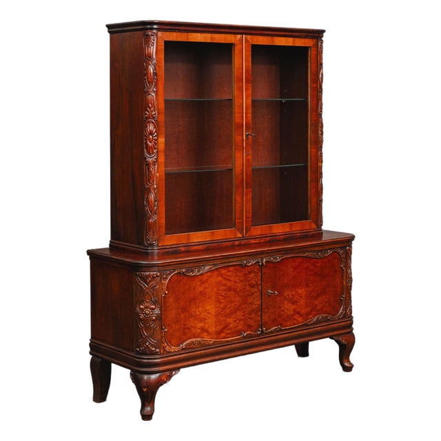Art Nouveau Display Cabinet in Walnut, 20th Century For Sale