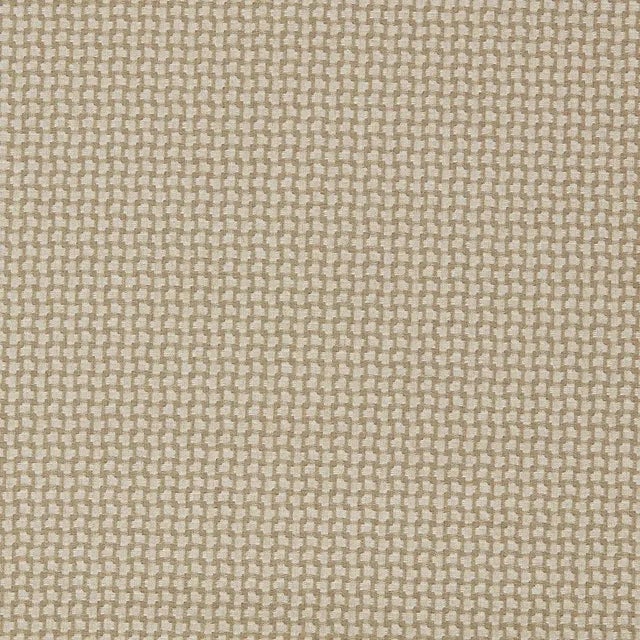 Fen is an organic geometric weave design reminiscent of a dab of a painted brush. Its soft and sumptuous construction...