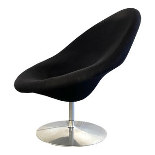 Pierre Paulin for Artifort Mid Century Big Globe Chair For Sale
