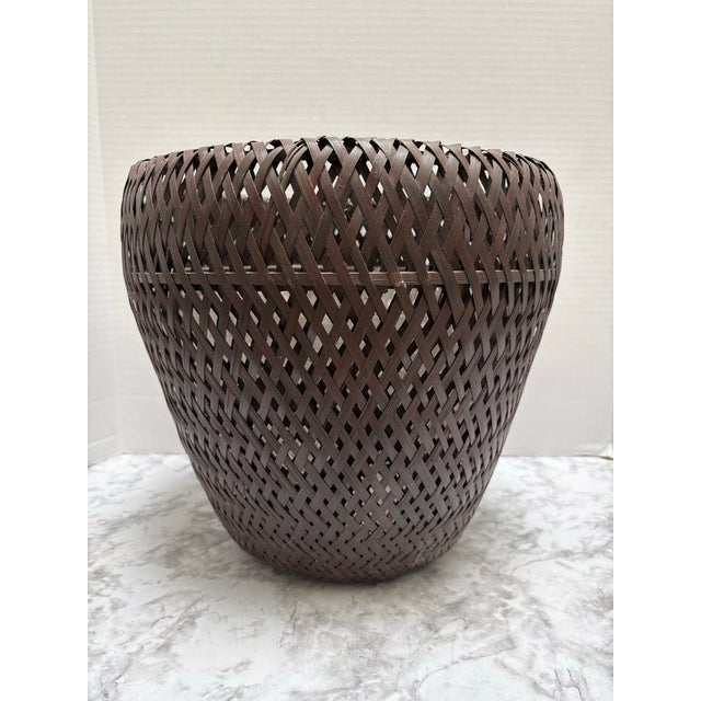 Large Woven Wicker Earthy Rustic Plant Vessel For Sale In Sacramento - Image 6 of 6