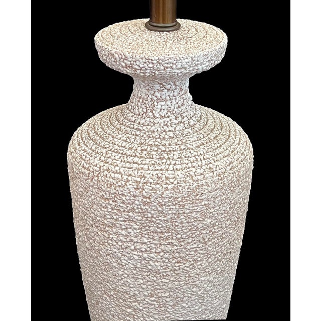 Mid-Century Modern Pair 1960s Urn-Form Textured Pottery Lamps For Sale - Image 3 of 8