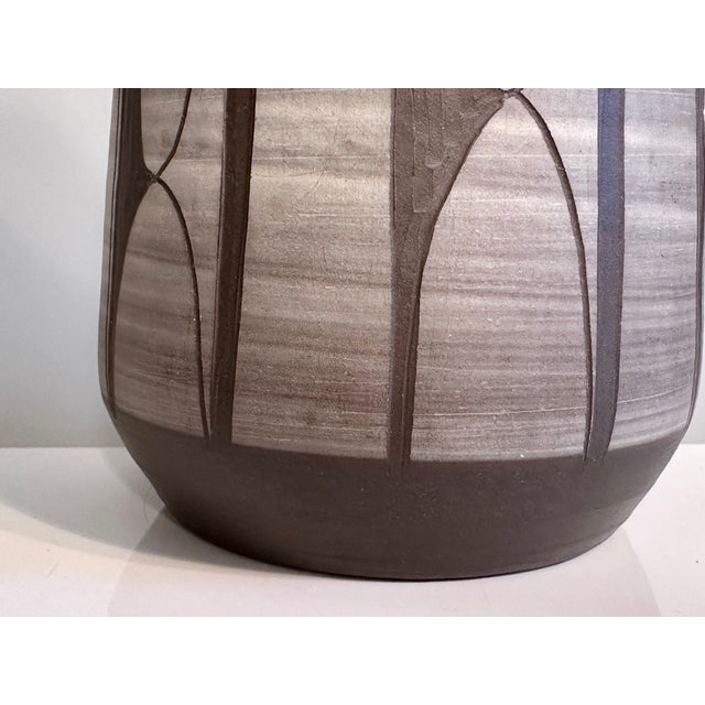 Studio Ceramic Vase with Sgraffito Decoration by Johannes Andreas Urban, Germany, 1960s For Sale - Image 4 of 17