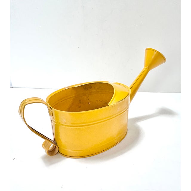Mid 20th Century Vintage Yellow Toleware Watering Can With Floral Detail – Cottage Garden Planter Decor - Teleflora For Sale - Image 5 of 12