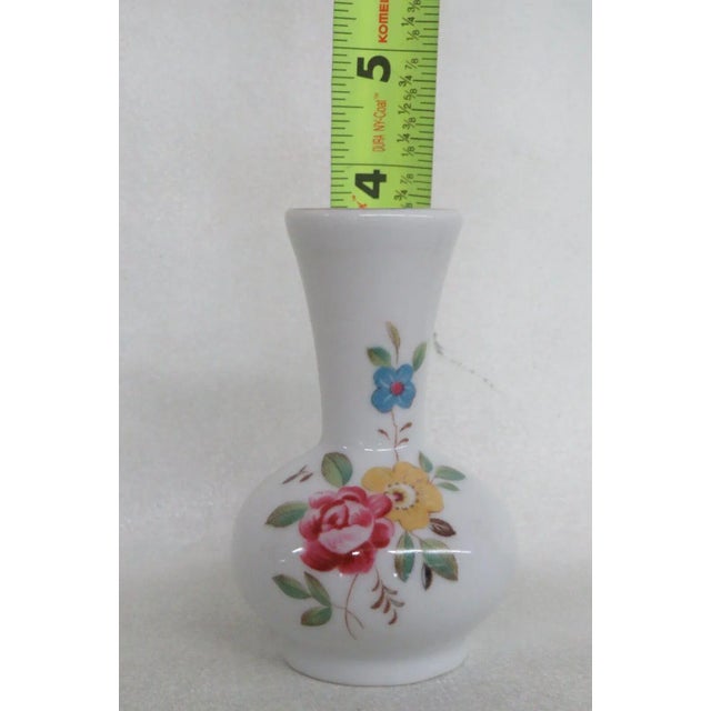 White Porcelain Decorative China White Floral Miniature Bud Vase For Sale - Image 8 of 9