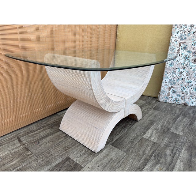 1980s Coastal Style Pencil Reed Coffe Table in the Betty Cobonpue Manner. Circa 1980's. For Sale - Image 5 of 17