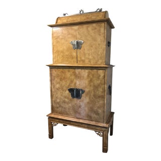 Henredon Circa East Tall Chinoiserie Style Cabinet For Sale