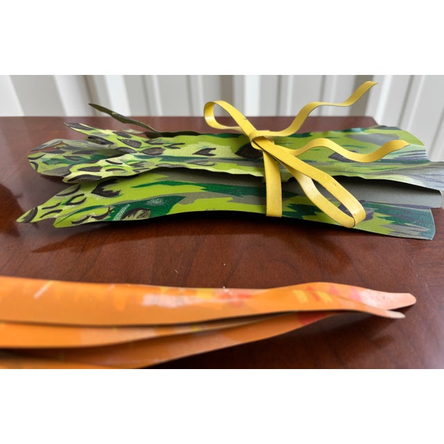 Asparagus Signed Young ’92 Layered Metal Garden Vegetable Wall Sculptures – Set of 5 Hand-Painted Folk Art Pieces For Sale - Image 8 of 12