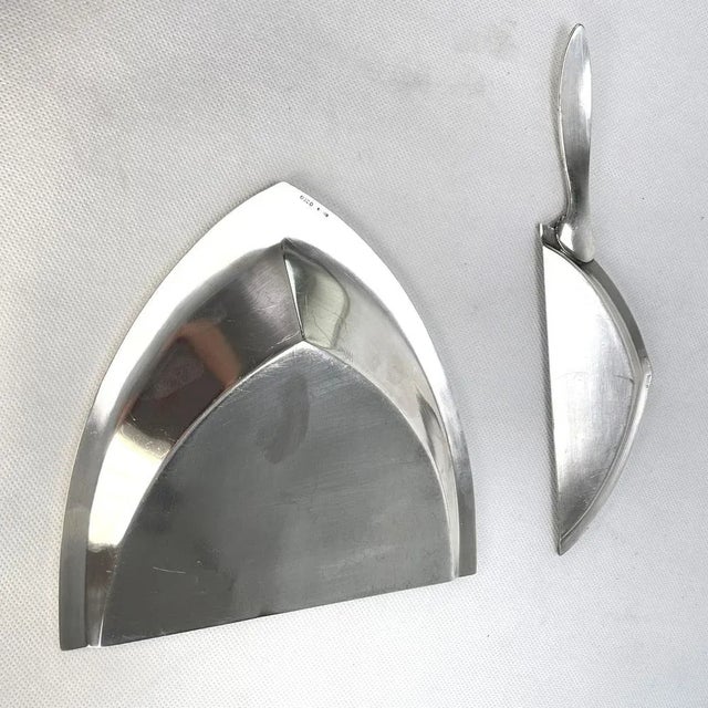 1920s Art Deco Gallia Silver Plate Table Dustpan by Christofle, 1920s For Sale - Image 5 of 6