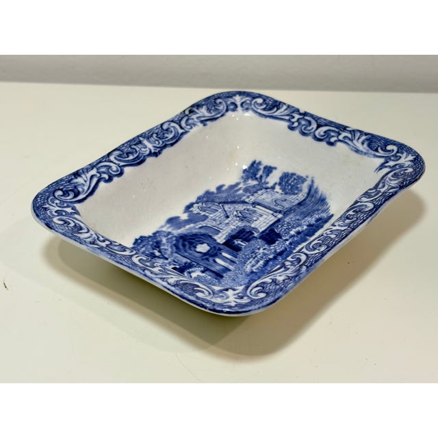 1930s Antique Abbey 1790 Shredded Wheat Dish Jones and Sons England Early 1900s Rare For Sale - Image 5 of 8