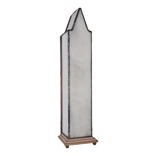 Late 20th Century Architectural Leaded Glass Obelisk Table Lamp For Sale