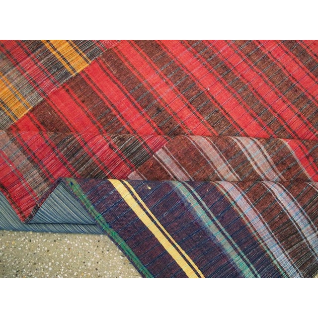 Textile Galerie Shabab Collection Mid-20th Century Turkish Flatweave Kilim Accent Carpet For Sale - Image 7 of 7