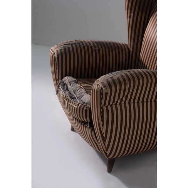 1950s Armchairs in Original in Silk by Osvaldo Borsani, 1950s For Sale - Image 5 of 12