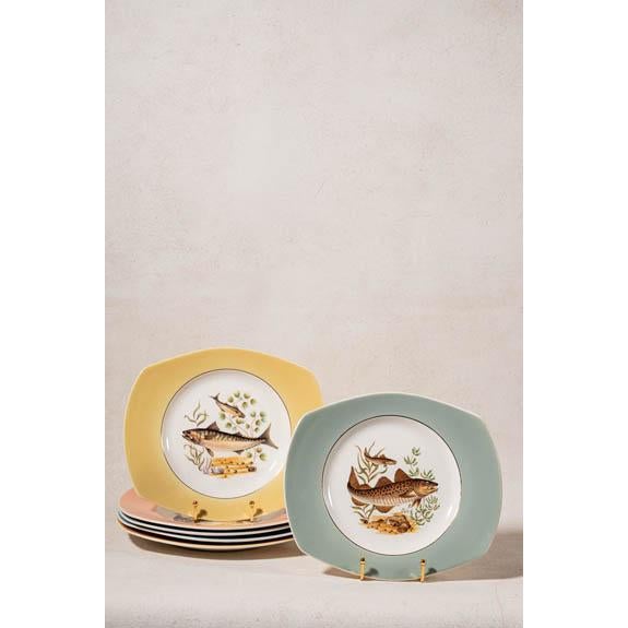 Set of six Figgjo Flint Norway fish plates featuring colorful rims and illustrated fish motifs.