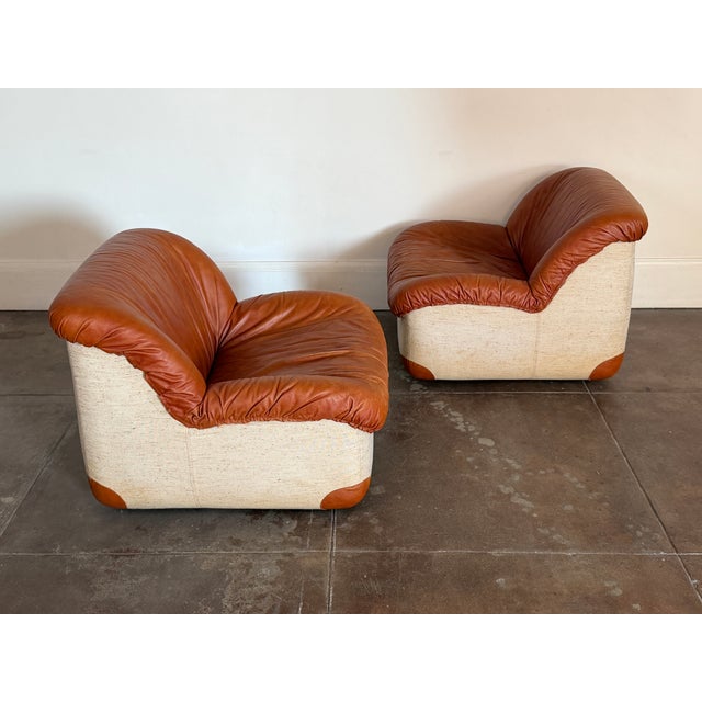 Henning Korch Vintage 1970s Italian Leather Swan Chairs For Sale - Image 4 of 9