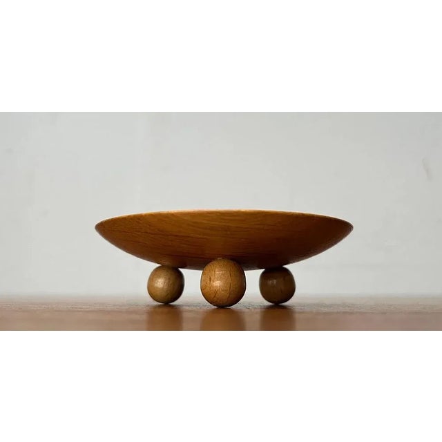Small Mid-Century Wooden Candleholder, 1960s, in Very Good conditions. Designed 1960 to 1969