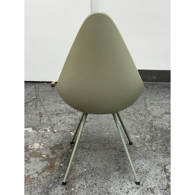 2010s Arne Jacobsen for Fritz Hansen Drop Side Chair, Model 3110 For Sale - Image 5 of 12