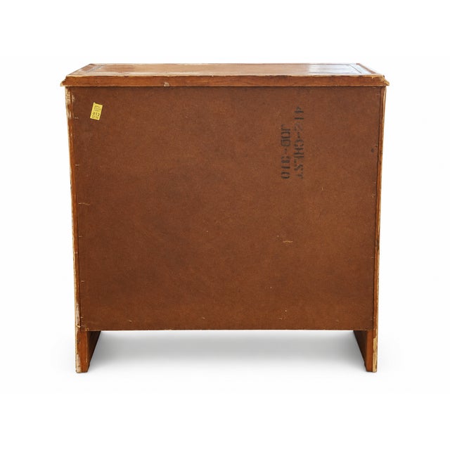 Mid 20th Century Vintage Bird Decoupaged Four-Drawer Dresser With Antiqued Finish For Sale - Image 5 of 7
