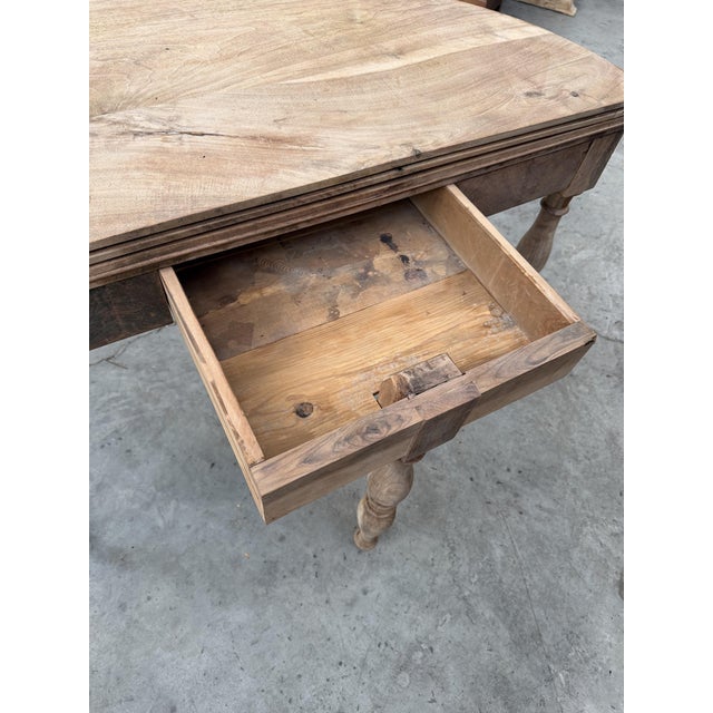 19th Century Half-Moon Table in Walnut For Sale - Image 6 of 14