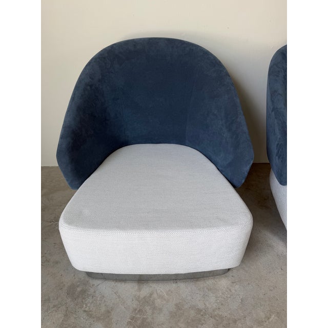 Blue Pair of Minotti Lawson Lounge Armchairs by Rodolfo Dordoni, Italy For Sale - Image 8 of 12