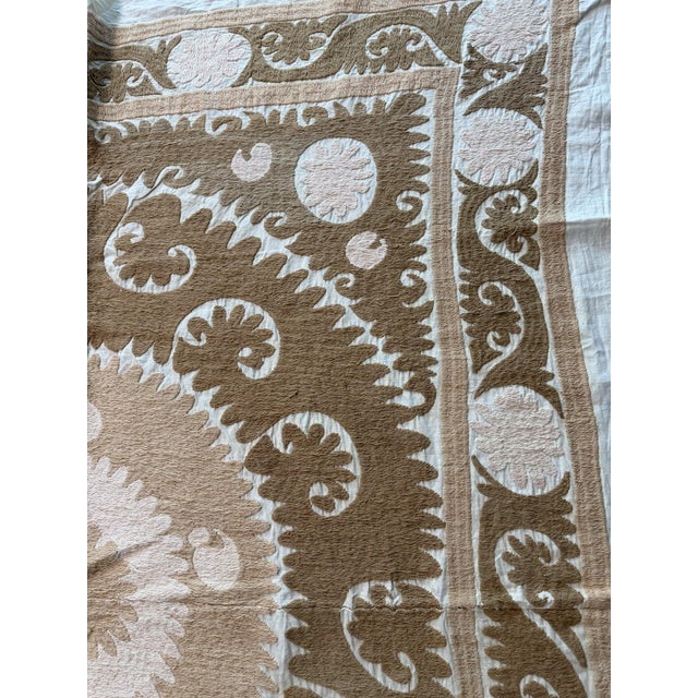Textile Suzani Wall Hanging Decor — Neutral Tan Uzbek Tablecloth For Sale - Image 7 of 10