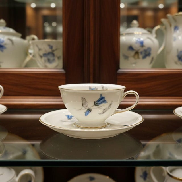 Vintage Rosenthal Winifred Teacup Saucer Selb Germany Blue Bellflowers Gold Trim For Sale - Image 10 of 10