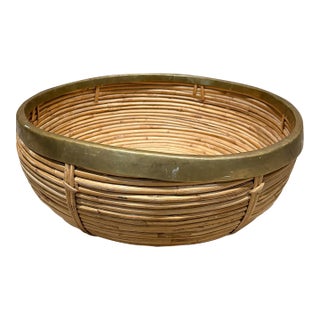Mid-Century Modern Rattan and Brass Centerpiece Bowl, Italy, 1960s For Sale