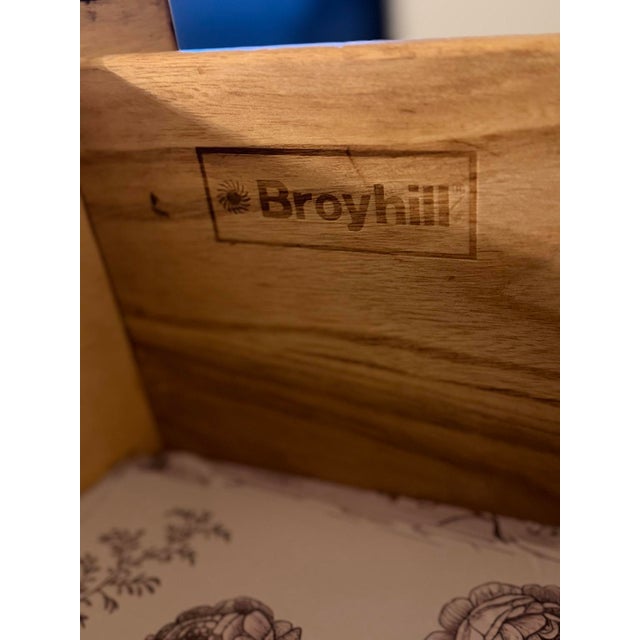 Vintage Broyhill Serpentine 3-Drawer Chest, Professionally Refinished For Sale - Image 9 of 9