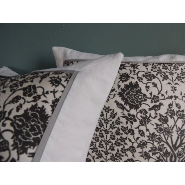 Textile Vintage Fortuny Alderelli Fabric in Midnight and White Decorative Square Pillows - Pair For Sale - Image 7 of 10