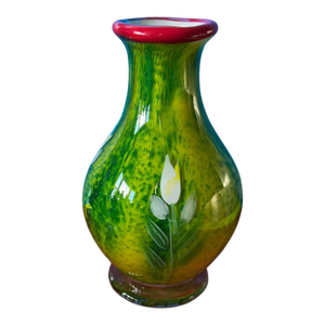Art Glass Vase White Flower Design