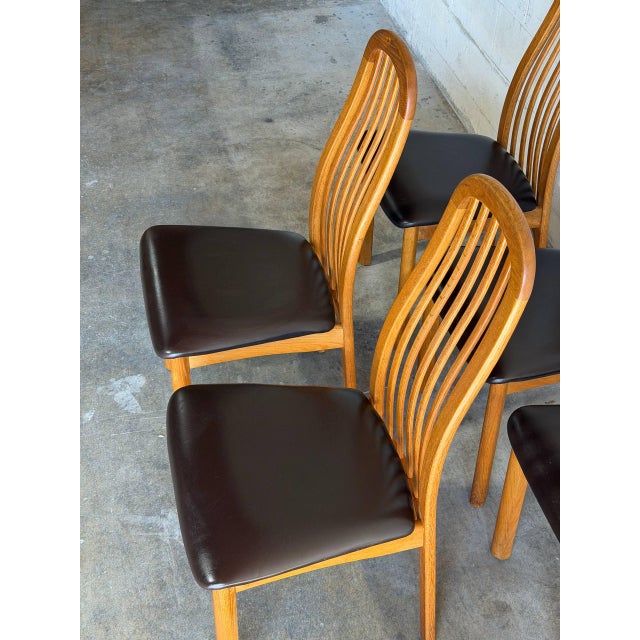 Solid Oak High-Back Dining Chairs Set of 5 With Brown Upholstery Vintage 1980s For Sale In Los Angeles - Image 6 of 11