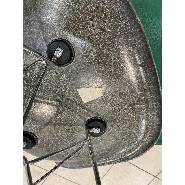 Chair by Charles and Ray Eames for Herman Miller, 1950s For Sale - Image 3 of 18