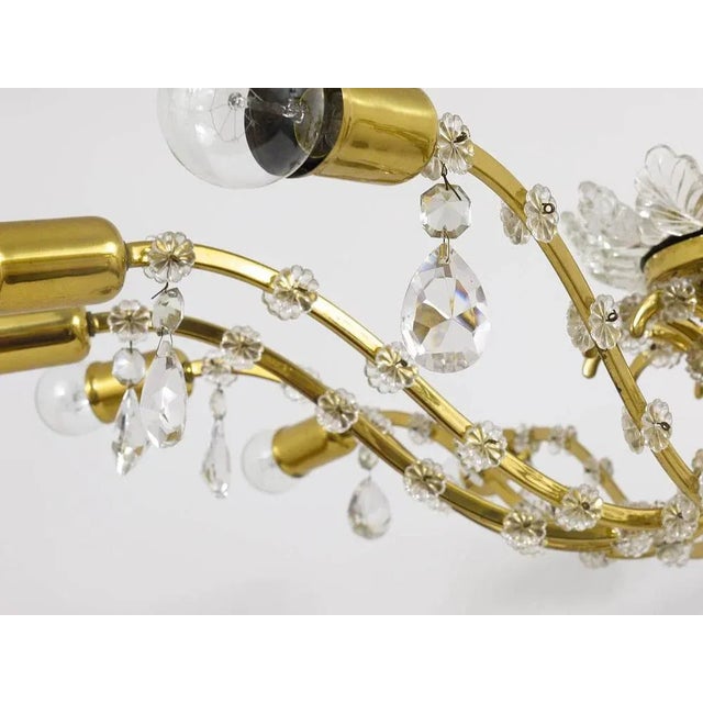 Large Mid-Century Brass & Crystal Flower Chandelier by Lobmeyr, Austria, 1950s For Sale - Image 4 of 11