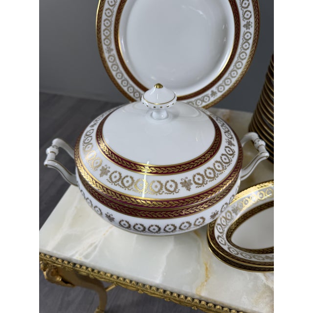 1950s Porcelain Dinner Service by Leclaire, Limoges, 1950s, Set of 42 For Sale - Image 5 of 13