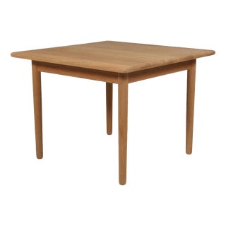 Model GE15 Coffee Table in Oak attributed to Hans J. Wegner for Getama, 2000s For Sale