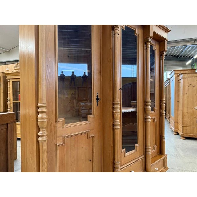 Farmhouse Display Cabinet in Wood For Sale - Image 14 of 18