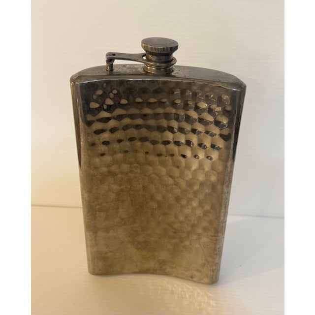 Vintage Japanese Hammered Stainless Steel 16 Oz Mid-Century Modern Bar Flask For Sale - Image 11 of 12