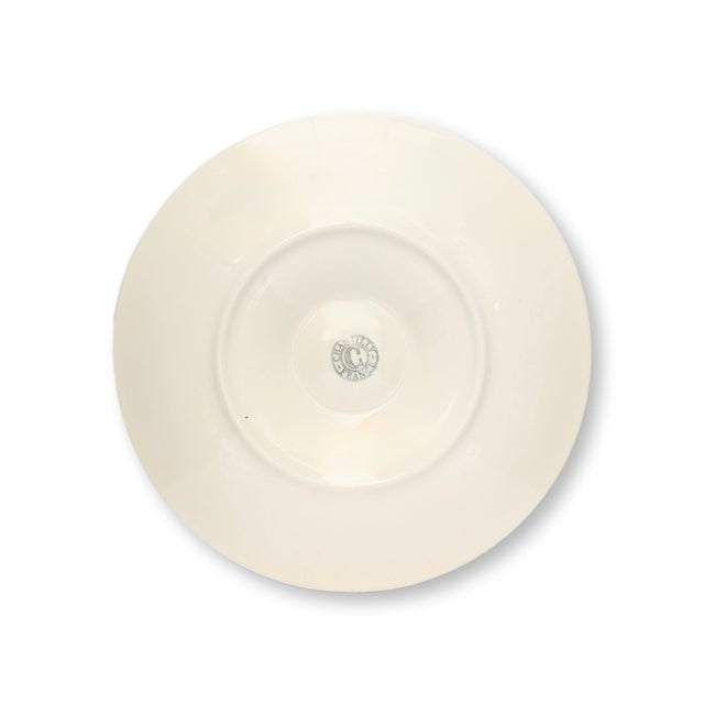 French Vintage French White Oyster Plates, Set of 6 For Sale - Image 3 of 6